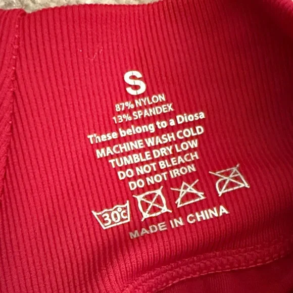 Diosafit Women's V Waist Booty Scrunch Shorts - Picture 3 of 6